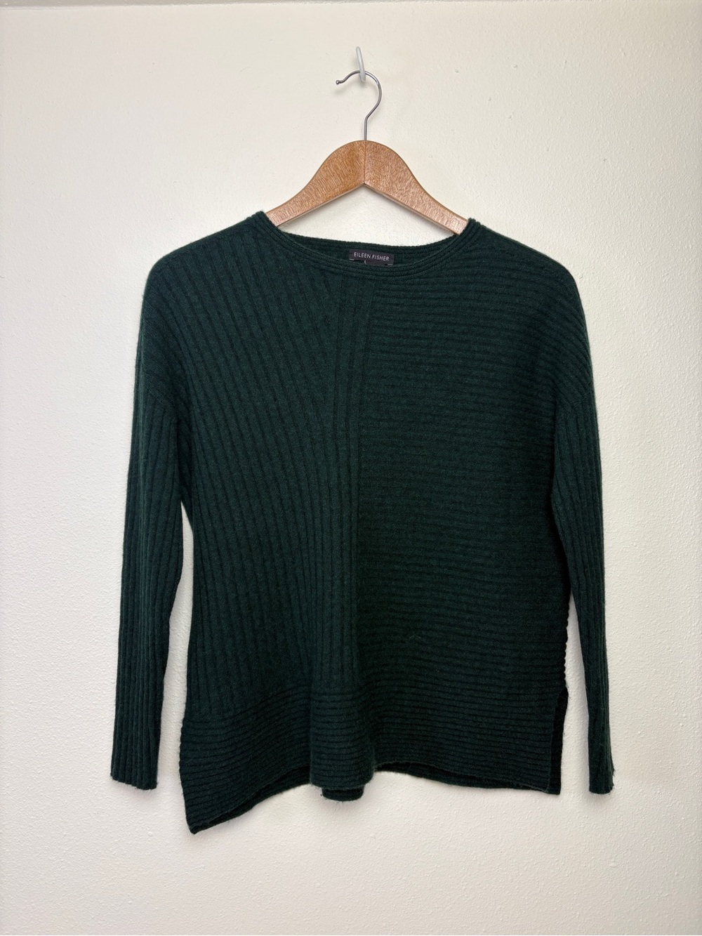Eileen Fisher 100% Cashmere Forest Green Ribbed Sweater Gorpcore Fall